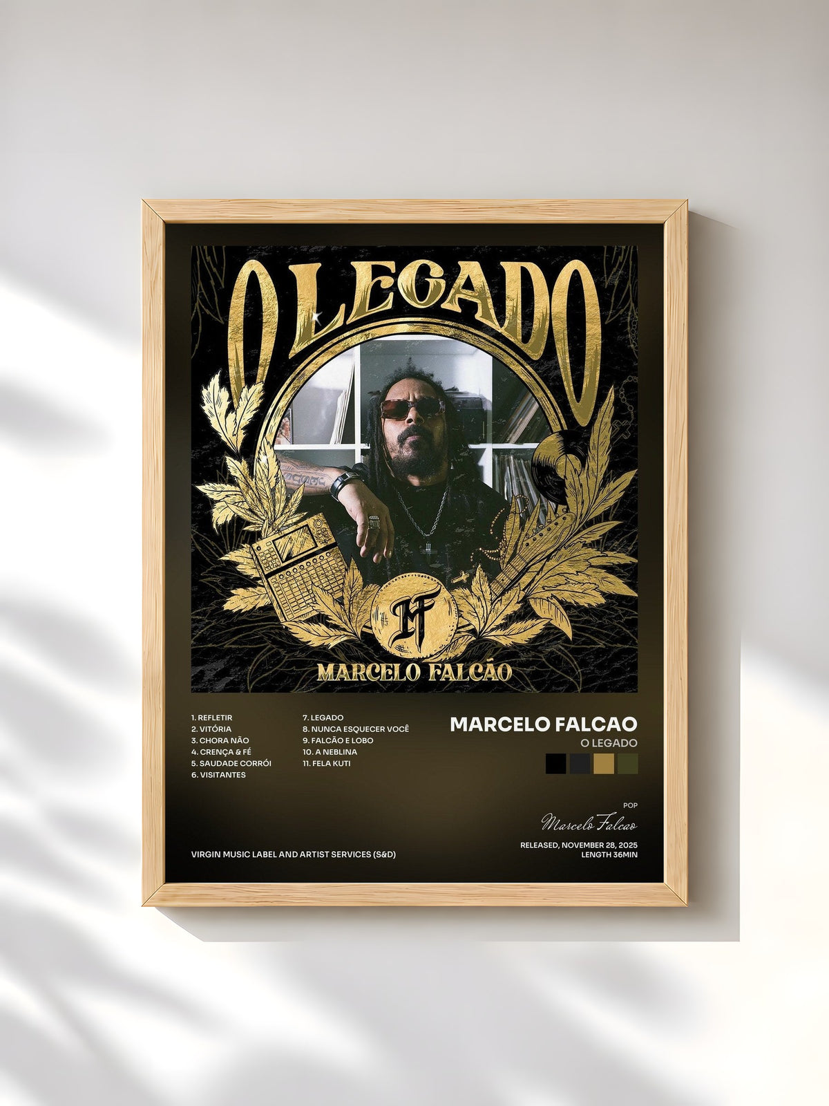 #bois Tableau de l'album O LEGADO de Marcelo Falcao, cadre en bois brut, imprimé et encadré en France