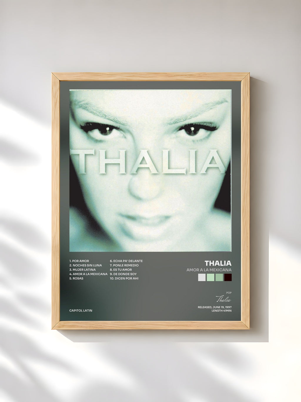 #bois Tableau de l'album Amor A La Mexicana de Thalia, cadre en bois brut, imprimé et encadré en France