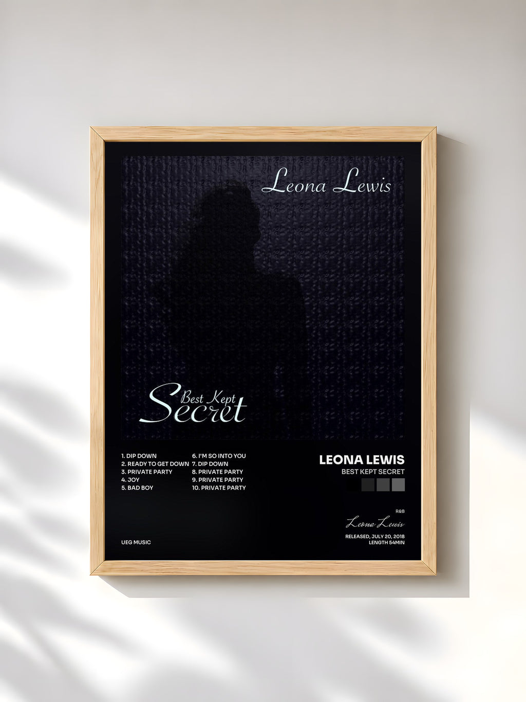 #bois Tableau de l'album Best Kept Secret de Leona Lewis, cadre en bois brut, imprimé et encadré en France