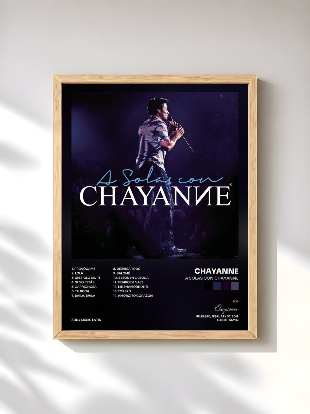 #bois Tableau de l'album A Solas Con Chayanne de Chayanne, cadre en bois brut, imprimé et encadré en France