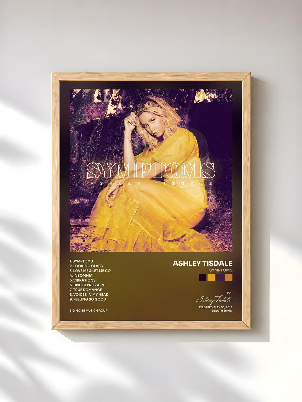 #bois Tableau de l'album Symptoms de Ashley Tisdale, cadre en bois brut, imprimé et encadré en France