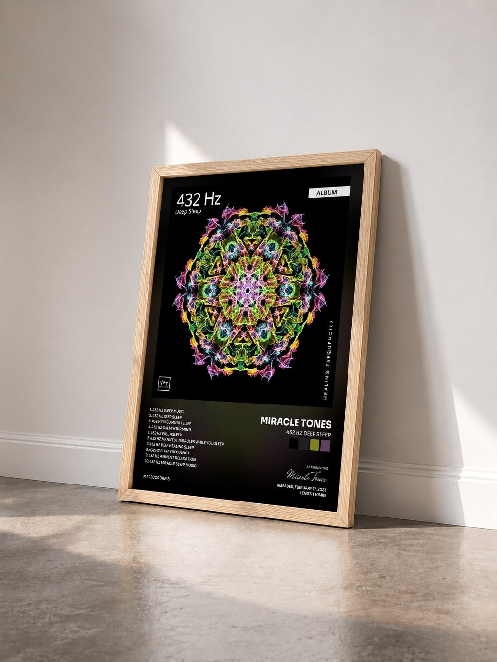 #bois Tableau de l'album 432 Hz Deep Sleep de Miracle Tones vu de trois quarts, cadre en bois brut