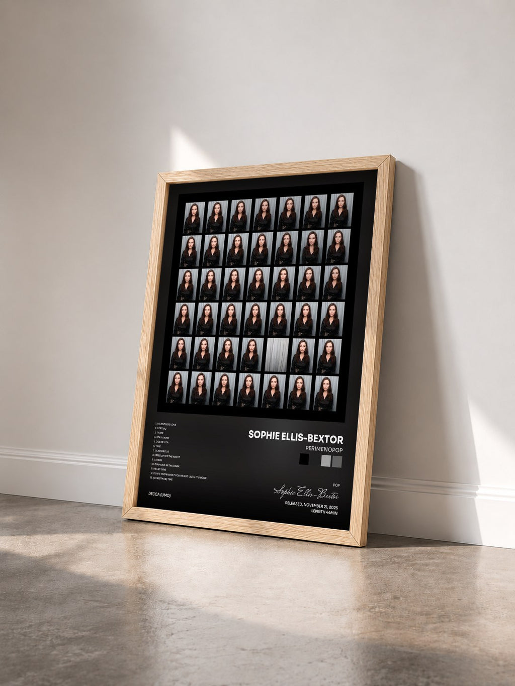 #bois Tableau de l'album Perimenopop de Sophie Ellis-Bextor vu de trois quarts, cadre en bois brut