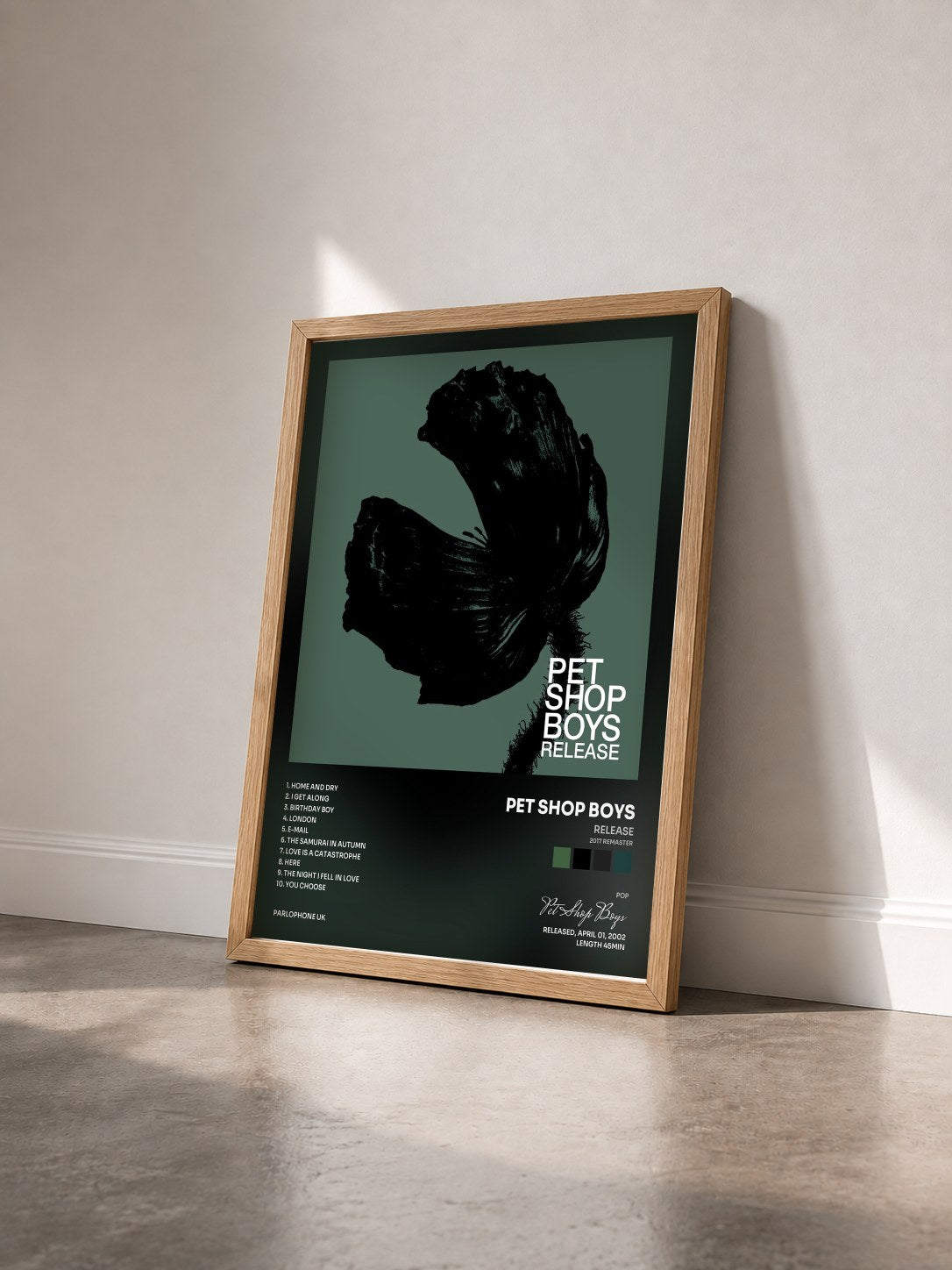 #bois Tableau de l'album Release (2017 Remaster) de Pet Shop Boys vu de trois quarts, cadre en bois brut
