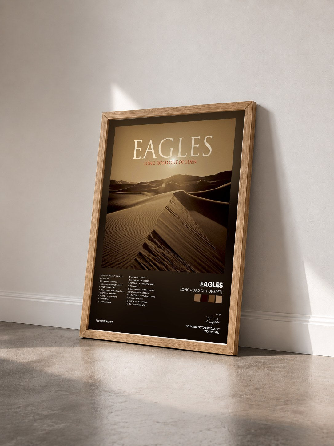 #bois Tableau de l'album Long Road out of Eden de Eagles vu de trois quarts, cadre en bois brut