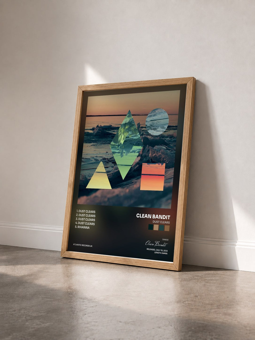 #bois Tableau de l'album Dust Clears de Clean Bandit vu de trois quarts, cadre en bois brut
