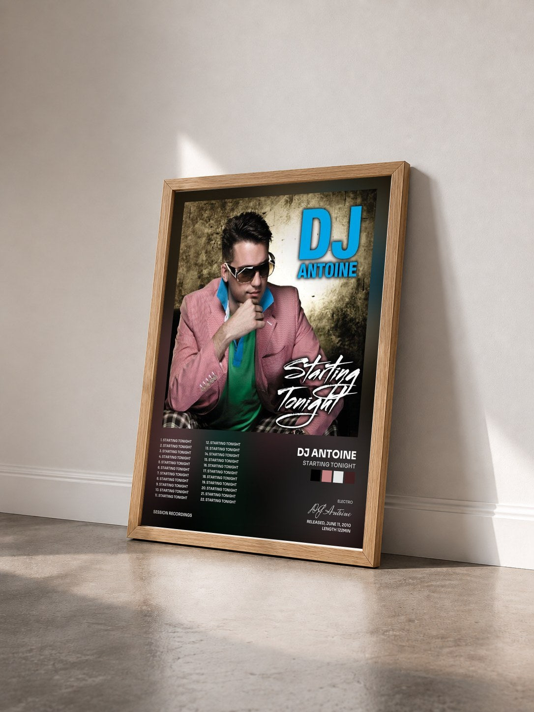#bois Tableau de l'album Starting Tonight de DJ Antoine vu de trois quarts, cadre en bois brut