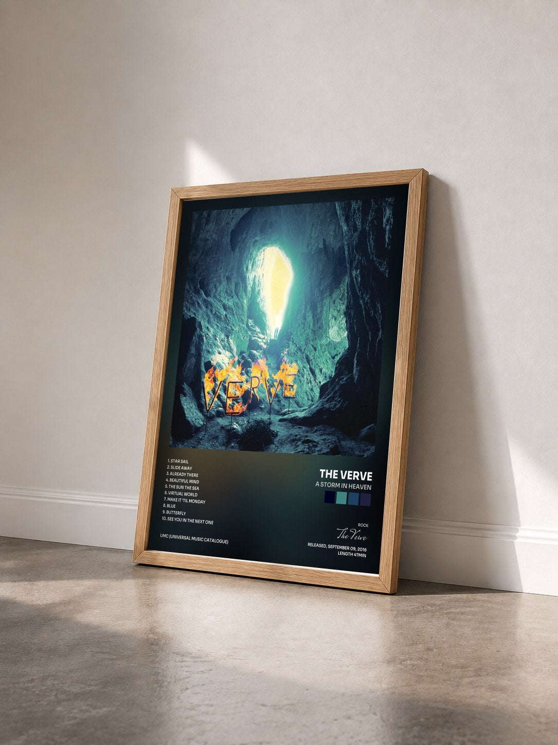 #bois Tableau de l'album A Storm In Heaven de The Verve vu de trois quarts, cadre en bois brut