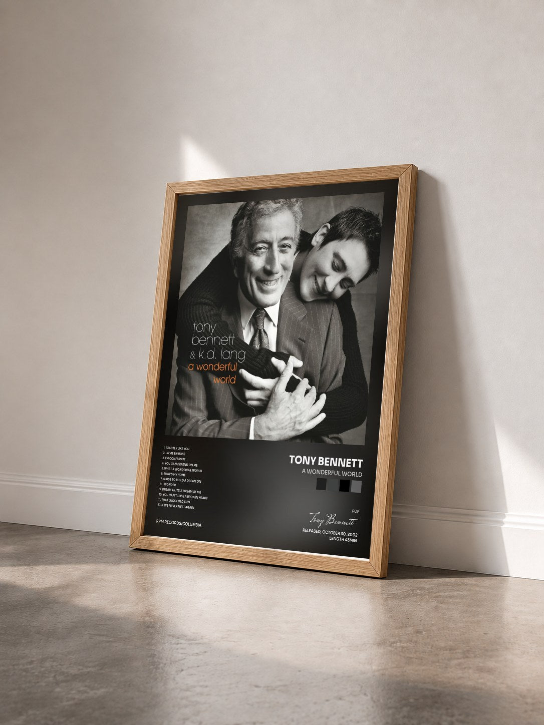 #bois Tableau de l'album A Wonderful World de Tony Bennett vu de trois quarts, cadre en bois brut