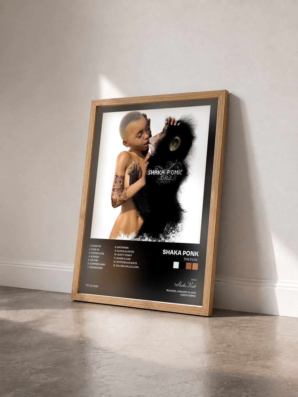 #bois Tableau de l'album The Evol' de Shaka Ponk vu de trois quarts, cadre en bois brut