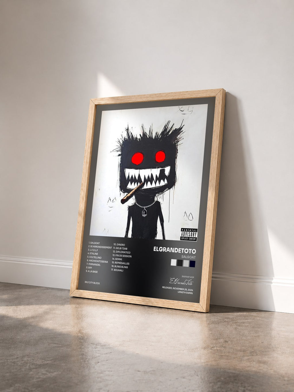 #bois Tableau de l'album SALGOAT de ElGrandeToto vu de trois quarts, cadre en bois brut