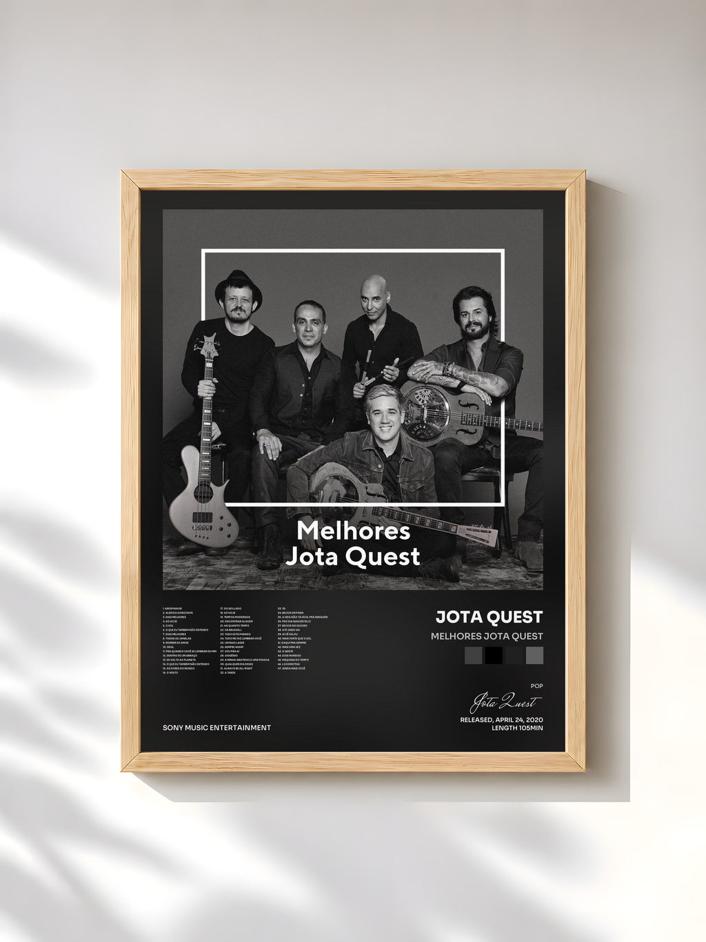 #bois Tableau de l'album Melhores Jota Quest de Jota Quest, cadre en bois brut, imprimé et encadré en France