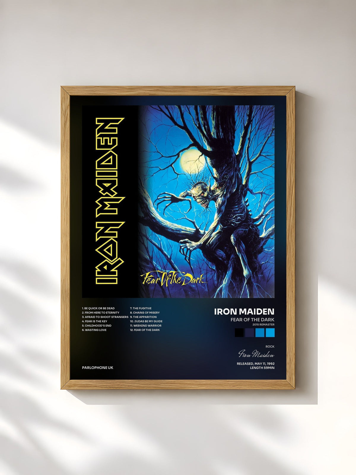 #bois Tableau de l'album Fear of the Dark (2015 Remaster) de Iron Maiden, cadre en bois brut, imprimé et encadré en France