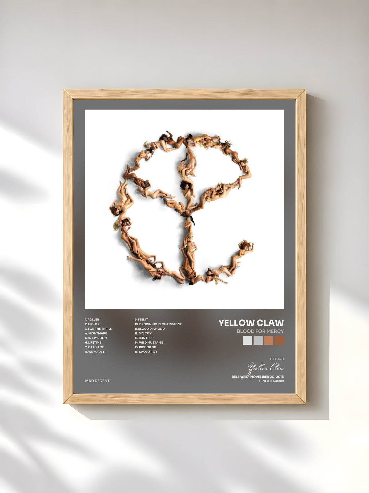 #bois Tableau de l'album Blood For Mercy de Yellow Claw, cadre en bois brut, imprimé et encadré en France