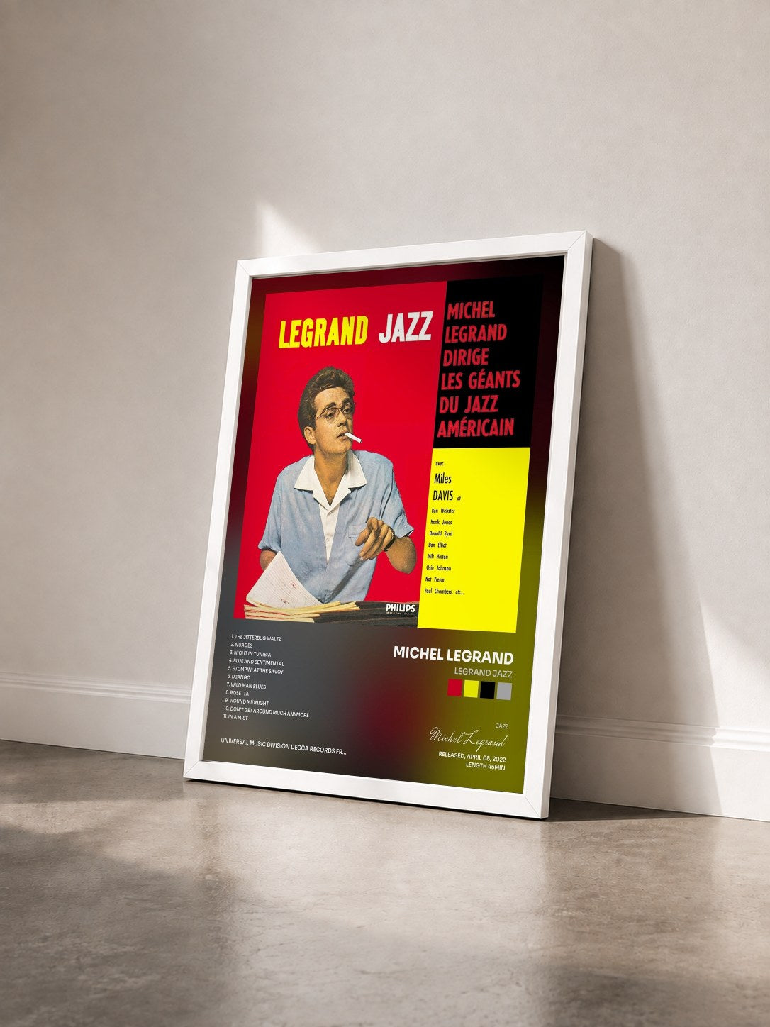 #blanc Tableau de l'album Legrand Jazz de Michel Legrand vu de trois quarts, cadre blanc