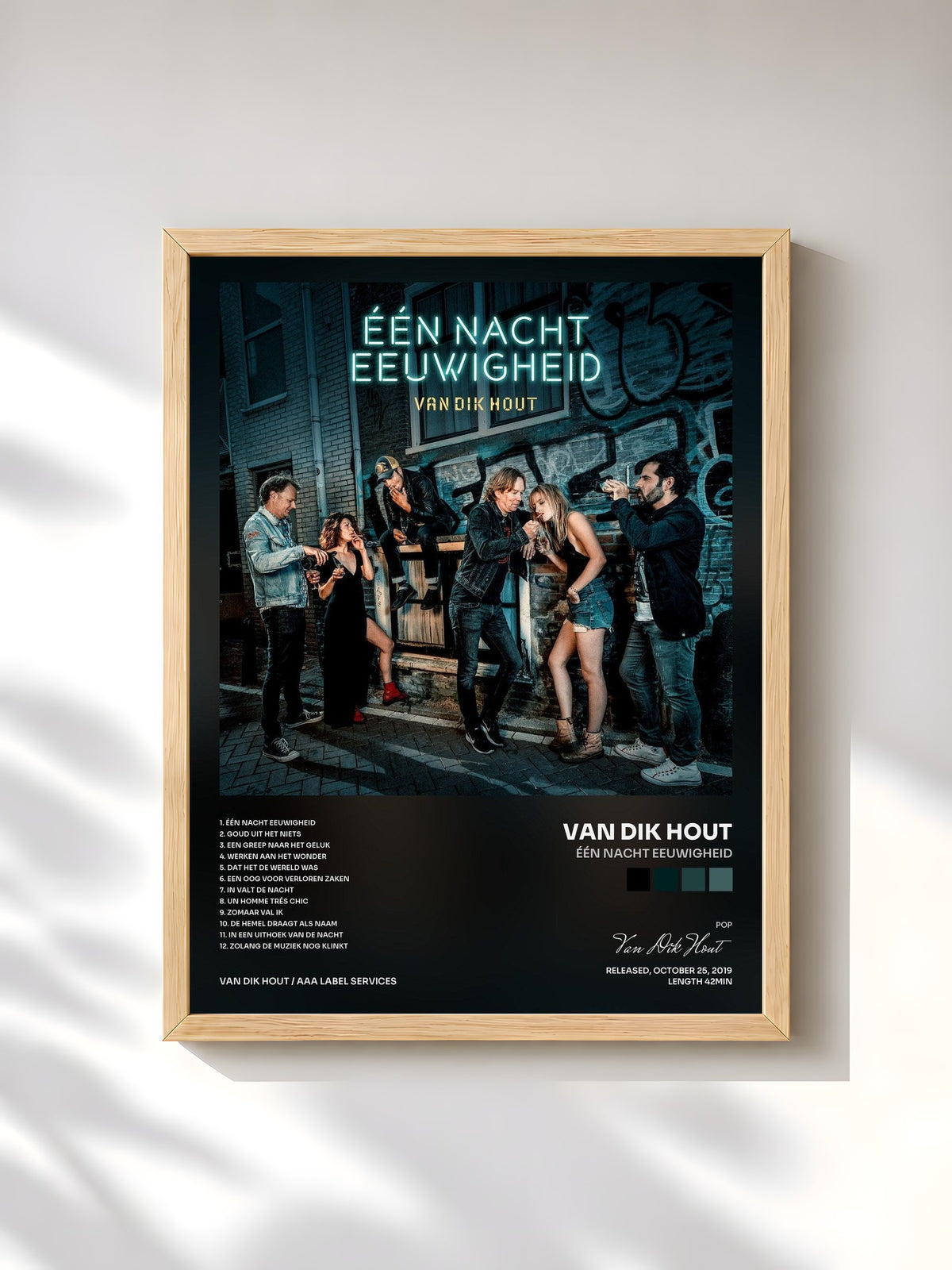 #bois Tableau de l'album Één Nacht Eeuwigheid de Van Dik Hout, cadre en bois brut, imprimé et encadré en France
