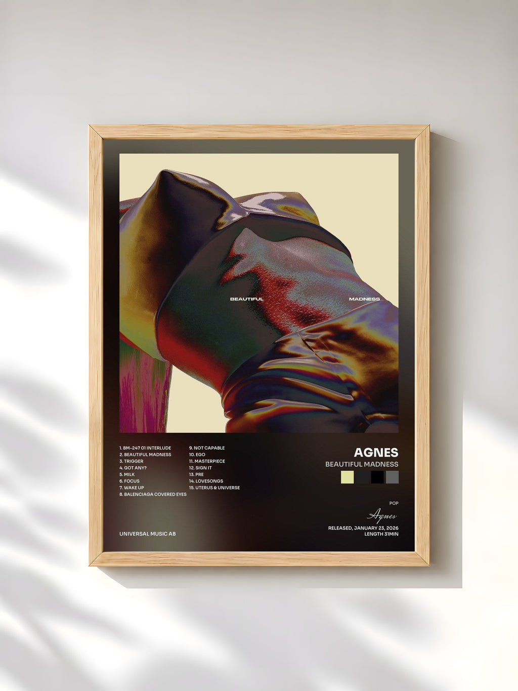 #bois Tableau de l'album BEAUTIFUL MADNESS de Agnes, cadre en bois brut, imprimé et encadré en France
