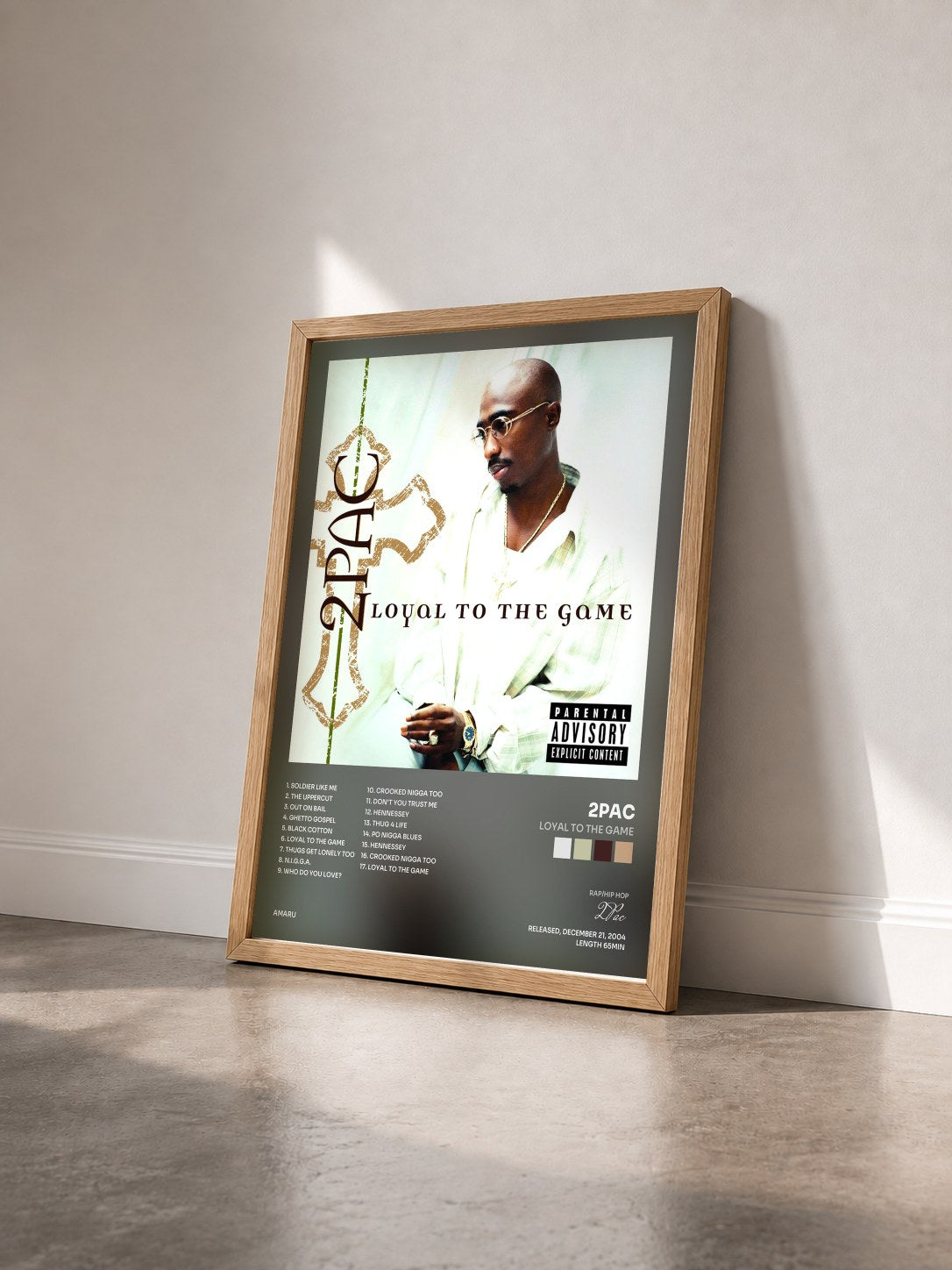 #bois Tableau de l'album Loyal To The Game de 2Pac vu de trois quarts, cadre en bois brut