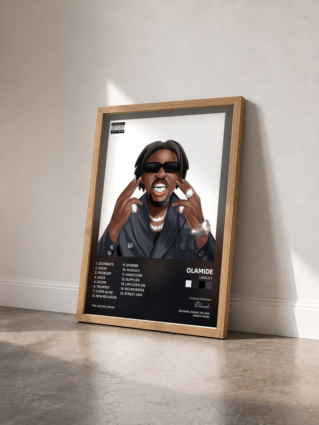 #bois Tableau de l'album Unruly de Olamide vu de trois quarts, cadre en bois brut