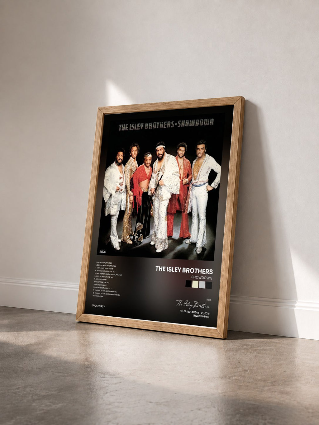 #bois Tableau de l'album Showdown de The Isley Brothers vu de trois quarts, cadre en bois brut