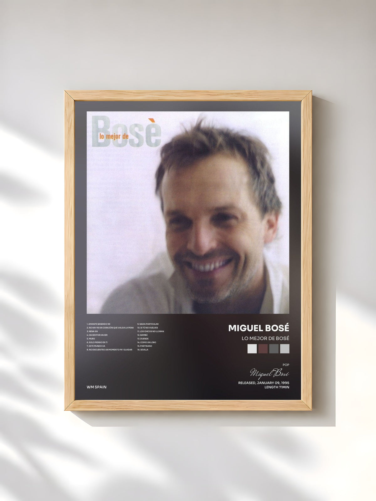 #bois Tableau de l'album Lo Mejor De Bosé de Miguel Bosé, cadre en bois brut, imprimé et encadré en France