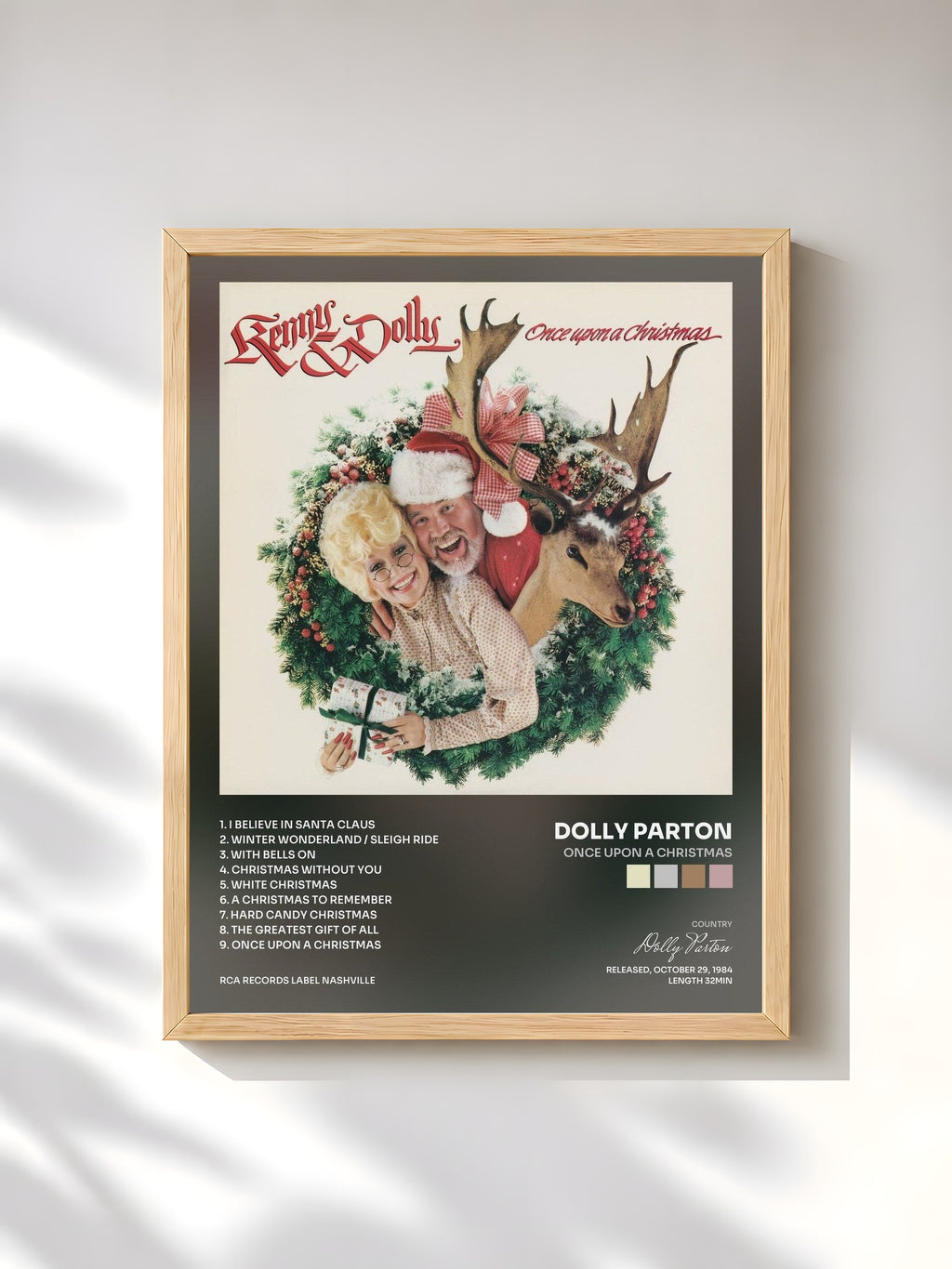 #bois Tableau de l'album Once Upon A Christmas de Dolly Parton, cadre en bois brut, imprimé et encadré en France