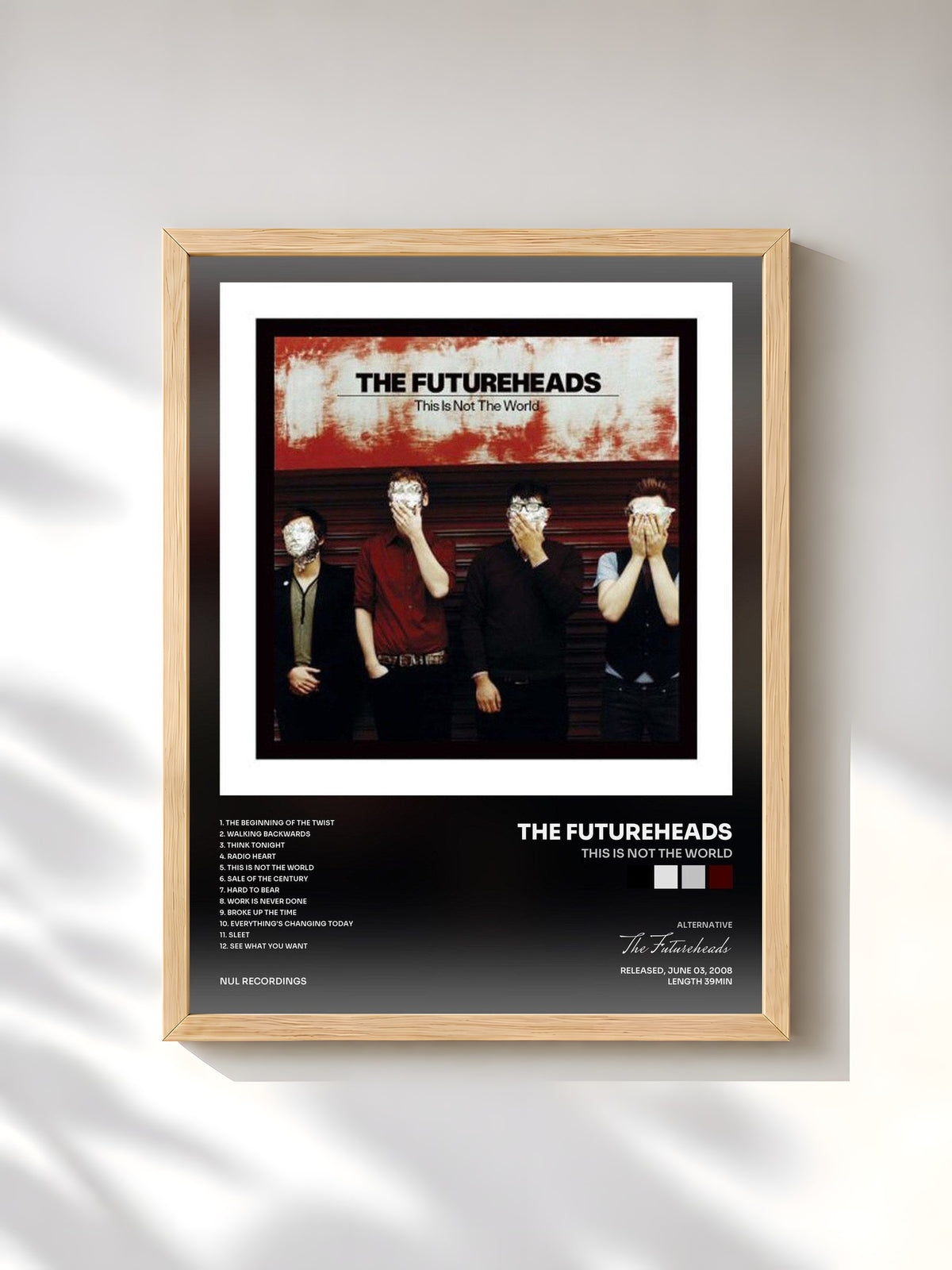 #bois Tableau de l'album This Is Not The World de The Futureheads, cadre en bois brut, imprimé et encadré en France