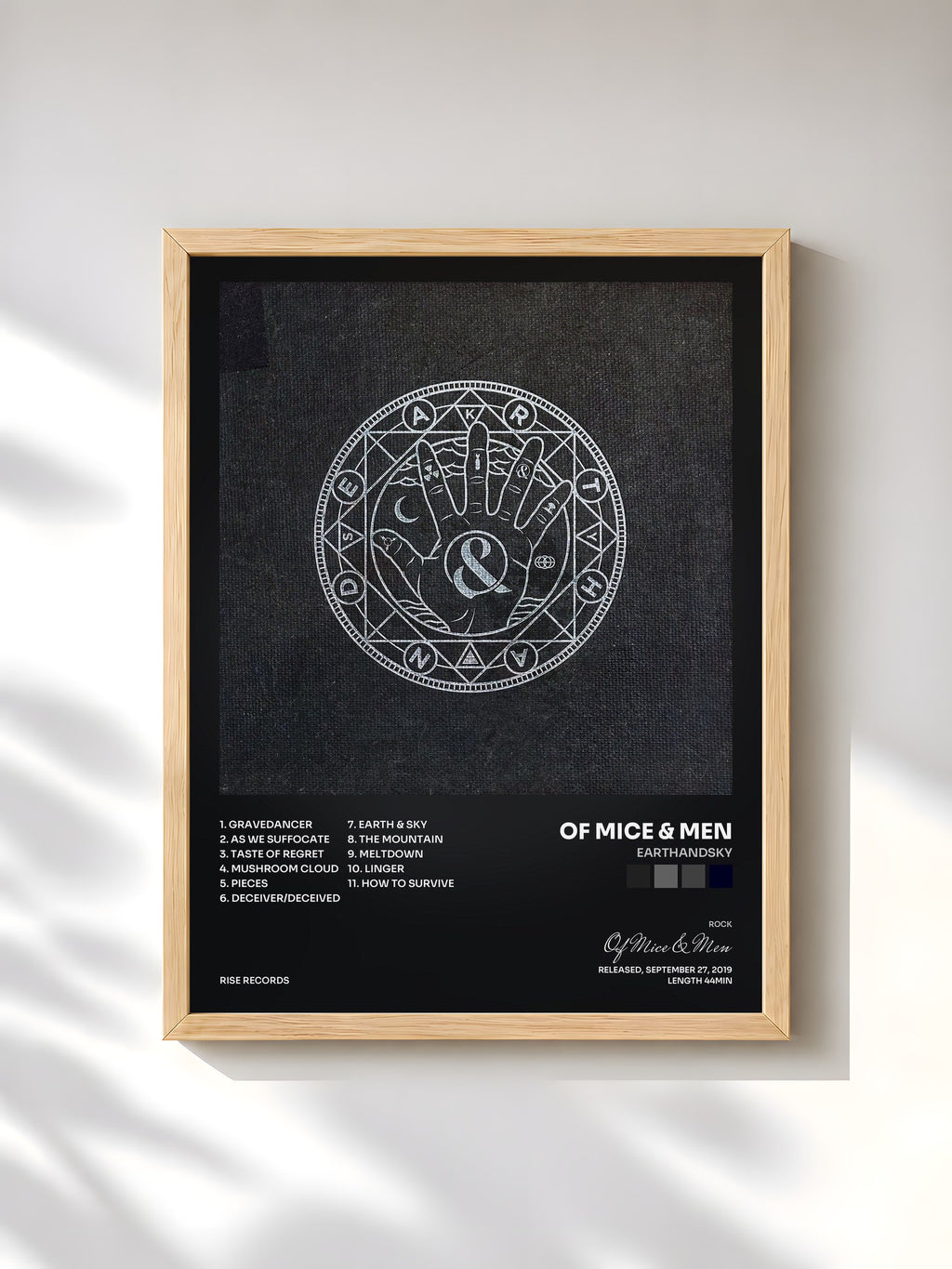 #bois Tableau de l'album EARTHANDSKY de Of Mice & Men, cadre en bois brut, imprimé et encadré en France
