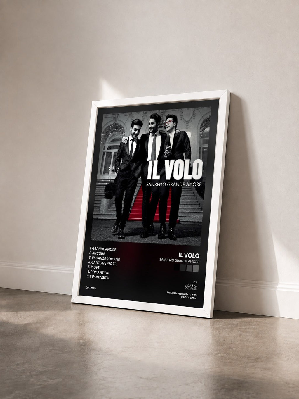 #blanc Tableau de l'album Sanremo grande amore de Il Volo vu de trois quarts, cadre blanc