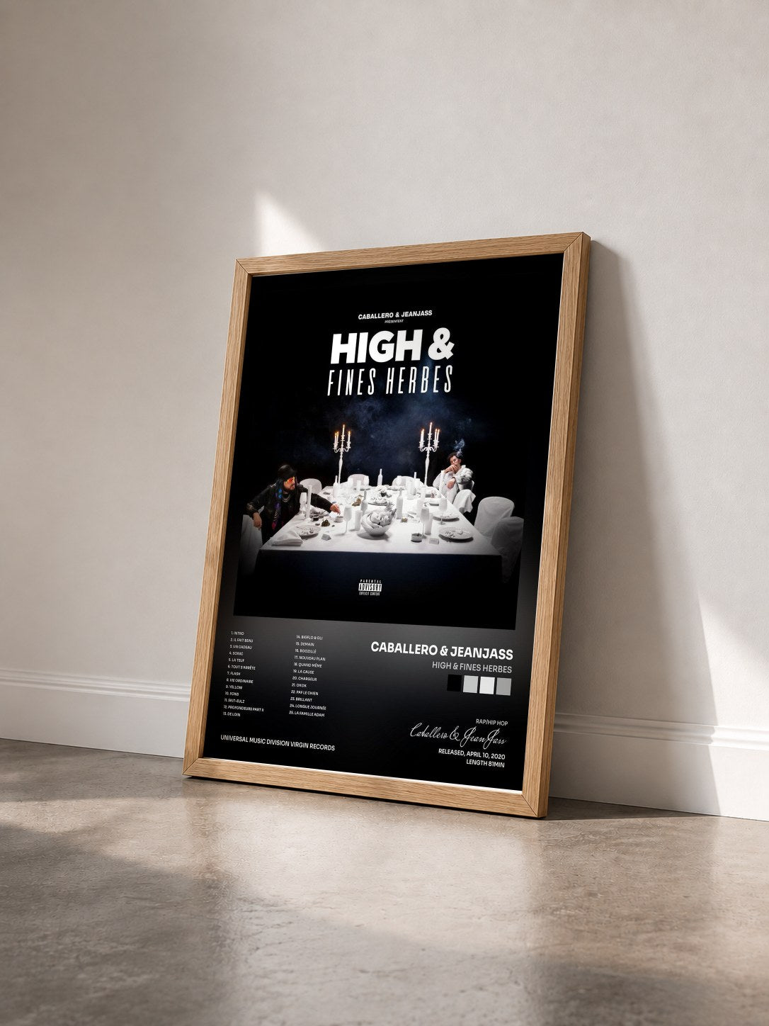 #bois Tableau de l'album High & Fines Herbes de Caballero & JeanJass vu de trois quarts, cadre en bois brut