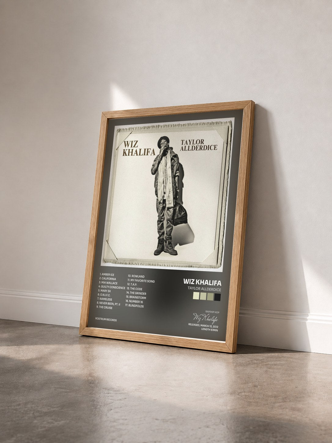 #bois Tableau de l'album Taylor Allderdice de Wiz Khalifa vu de trois quarts, cadre en bois brut