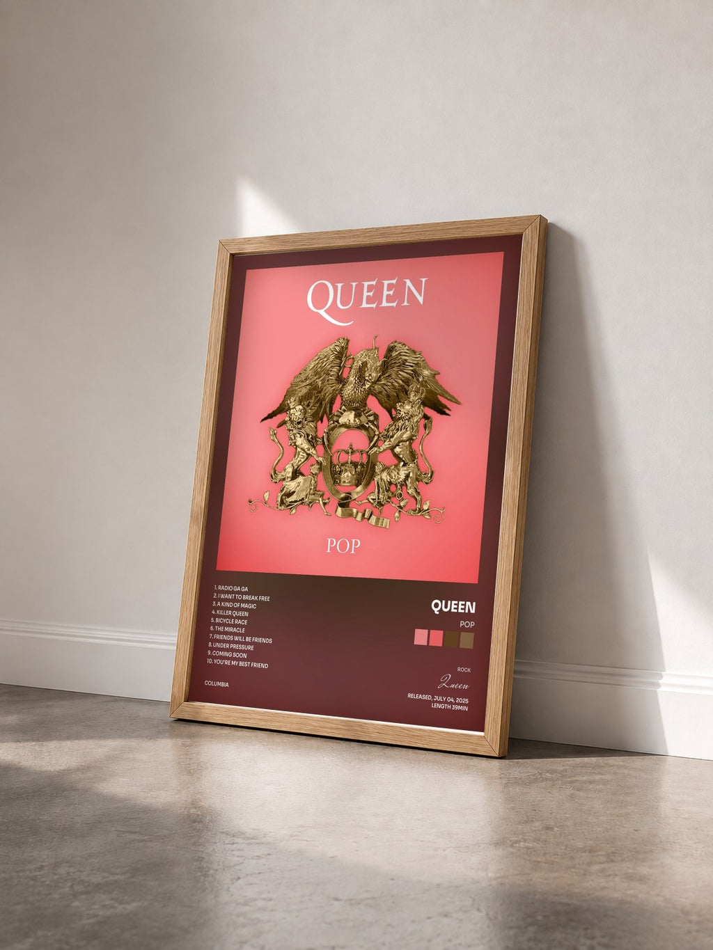 #bois Tableau de l'album Pop de Queen vu de trois quarts, cadre en bois brut