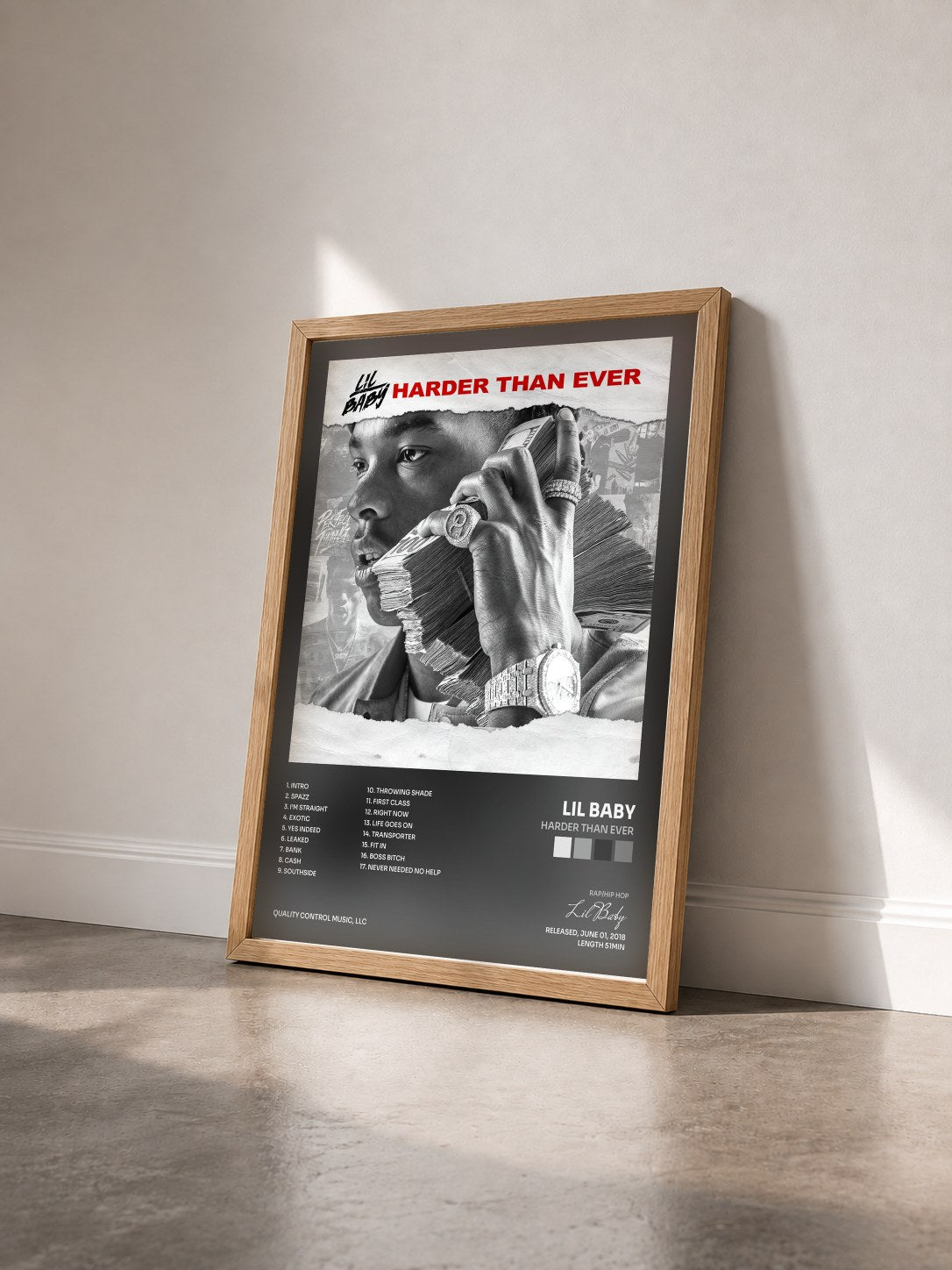 #bois Tableau de l'album Harder Than Ever de Lil Baby vu de trois quarts, cadre en bois brut