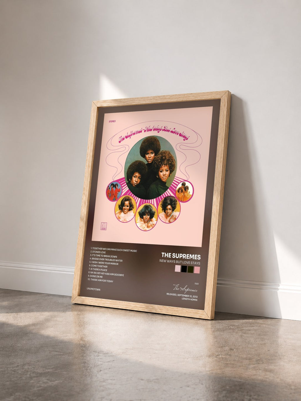 #bois Tableau de l'album New Ways But Love Stays de The Supremes vu de trois quarts, cadre en bois brut