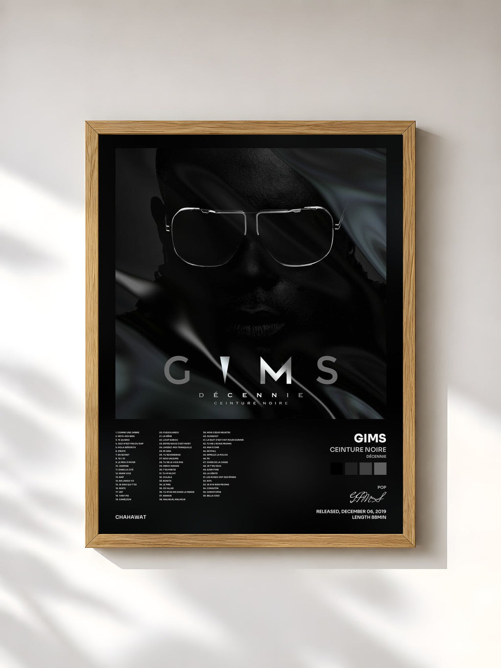 #bois Tableau de l'album Ceinture noire (Décennie) de GIMS, cadre en bois brut, imprimé et encadré en France