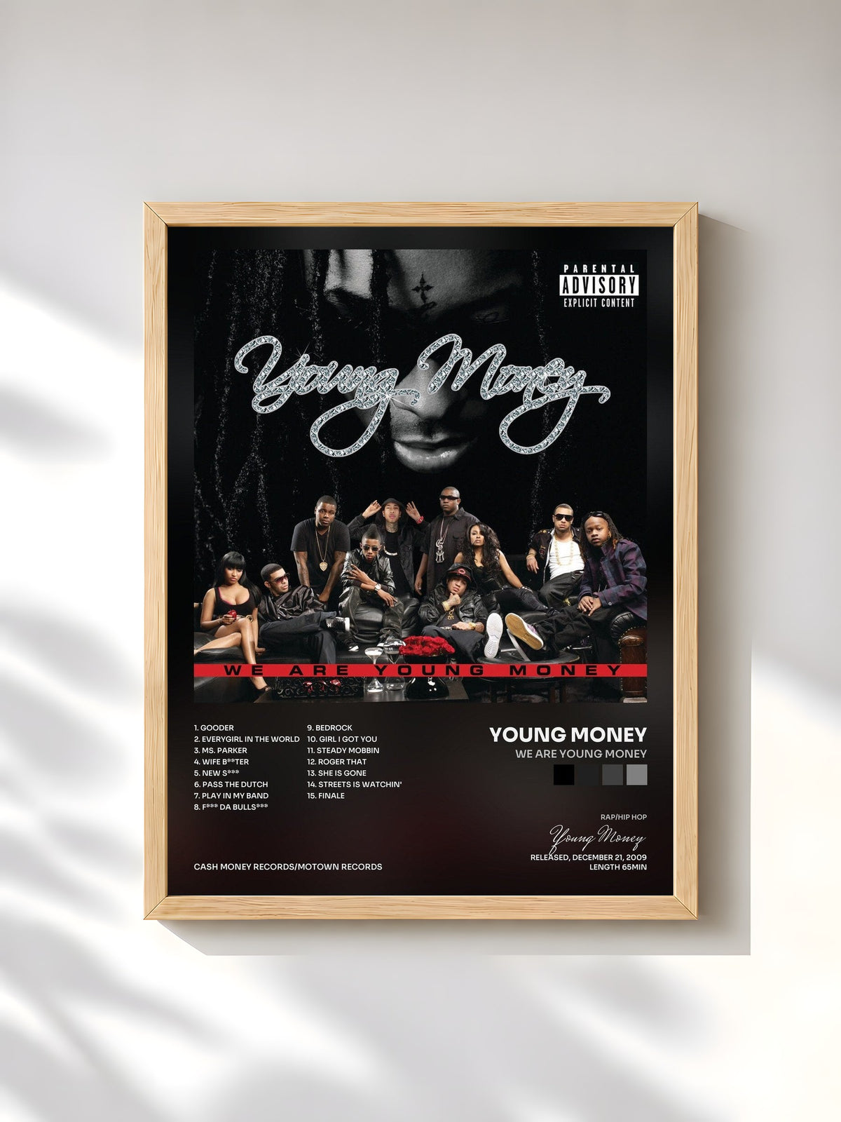 #bois Tableau de l'album We Are Young Money de Young Money, cadre en bois brut, imprimé et encadré en France