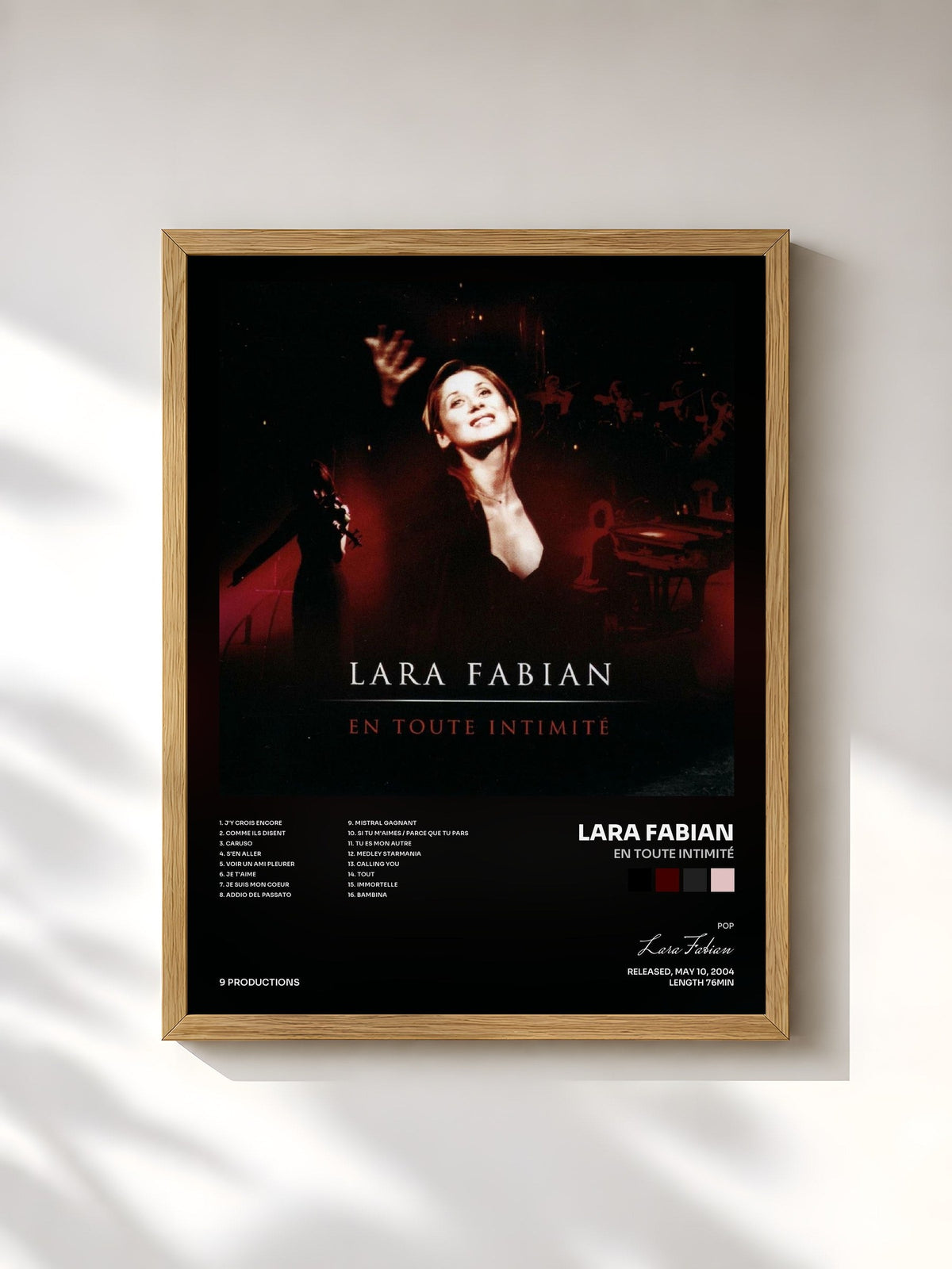 #bois Tableau de l'album En toute intimité de Lara Fabian, cadre en bois brut, imprimé et encadré en France