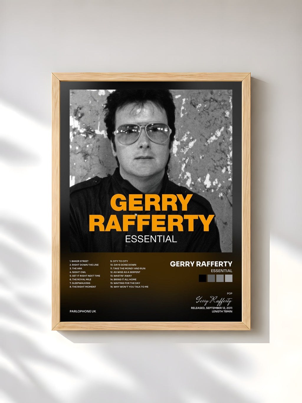 #bois Tableau de l'album Essential de Gerry Rafferty, cadre en bois brut, imprimé et encadré en France