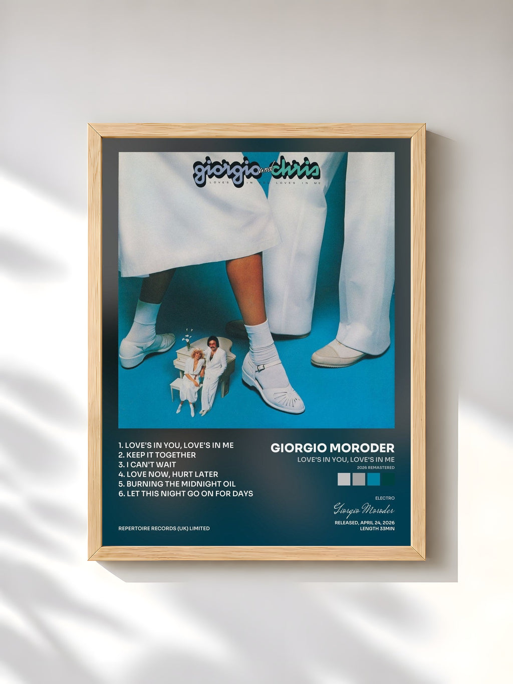 #bois Tableau de l'album Love's In You, Love's In Me (2026 Remastered) de Giorgio Moroder, cadre en bois brut, imprimé et encadré en France