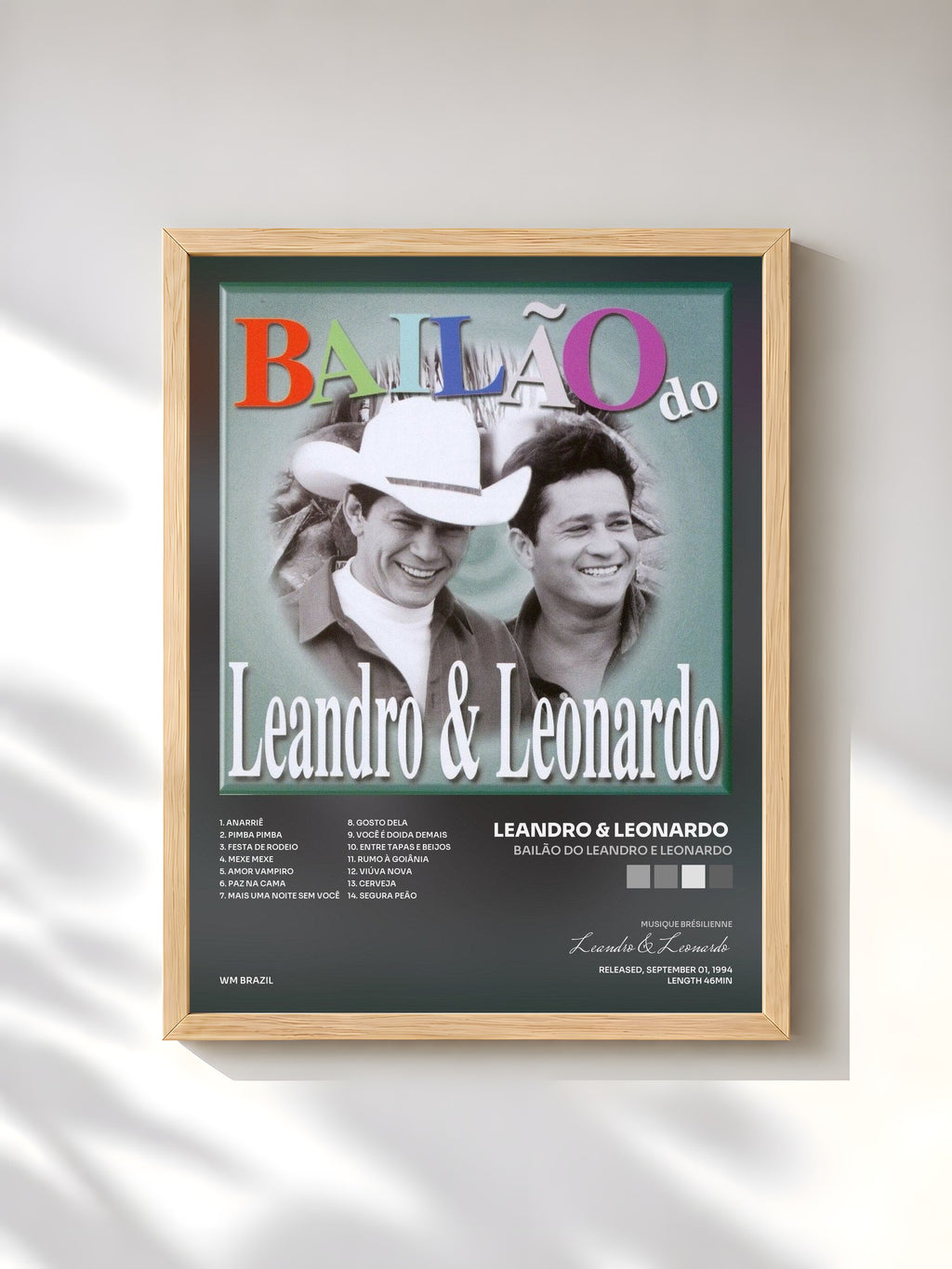 #bois Tableau de l'album Bailão do Leandro e Leonardo de Leandro & Leonardo , cadre en bois brut, imprimé et encadré en France