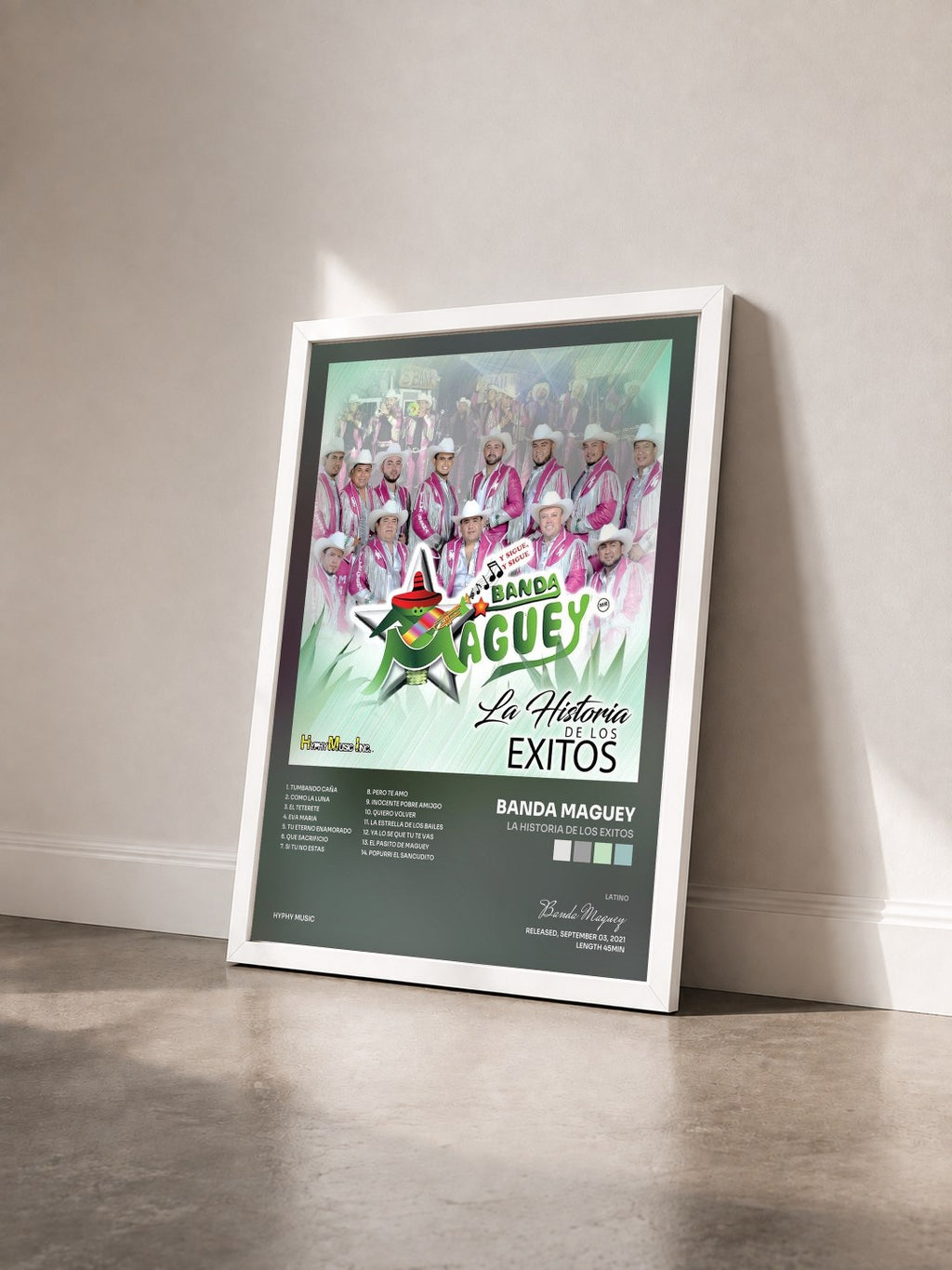 #blanc Tableau de l'album La Historia de Los Exitos de Banda Maguey vu de trois quarts, cadre blanc