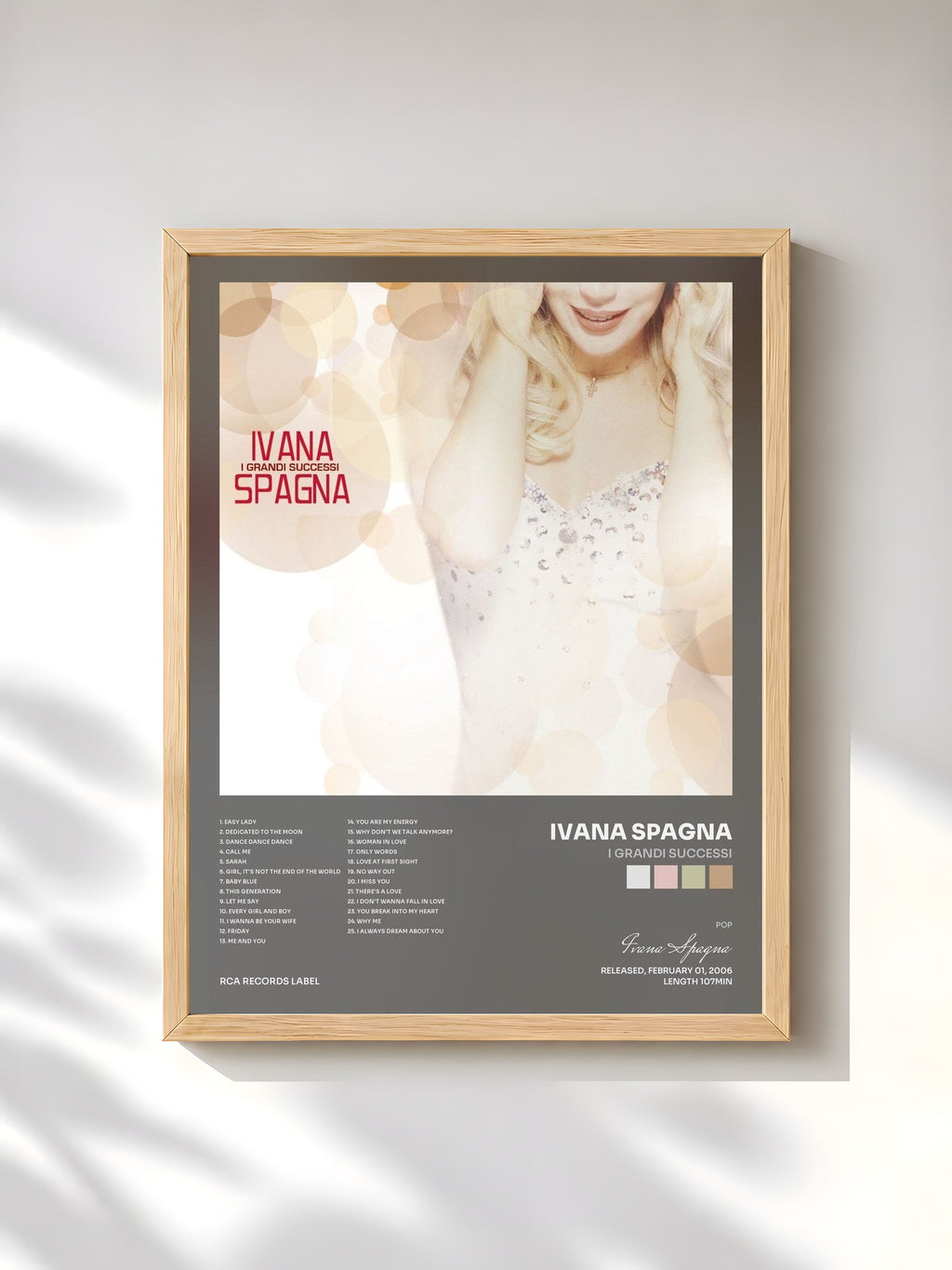 #bois Tableau de l'album I Grandi Successi de Ivana Spagna, cadre en bois brut, imprimé et encadré en France