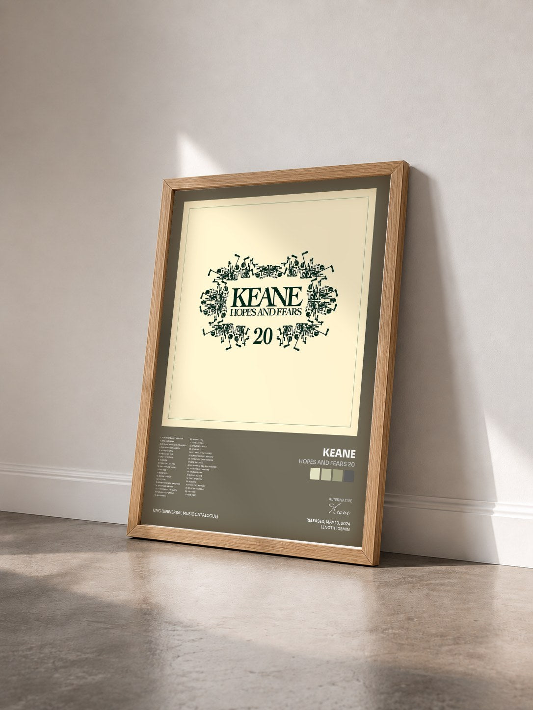 #bois Tableau de l'album Hopes And Fears 20 de Keane vu de trois quarts, cadre en bois brut