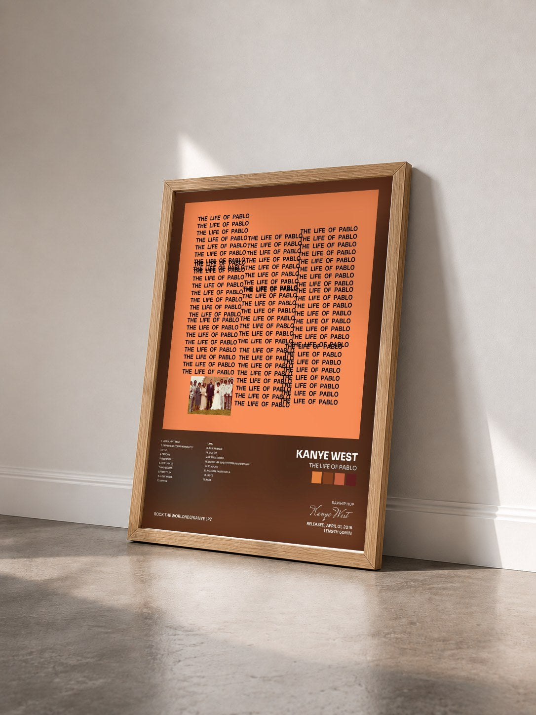 #bois Tableau de l'album The Life Of Pablo de Kanye West vu de trois quarts, cadre en bois brut