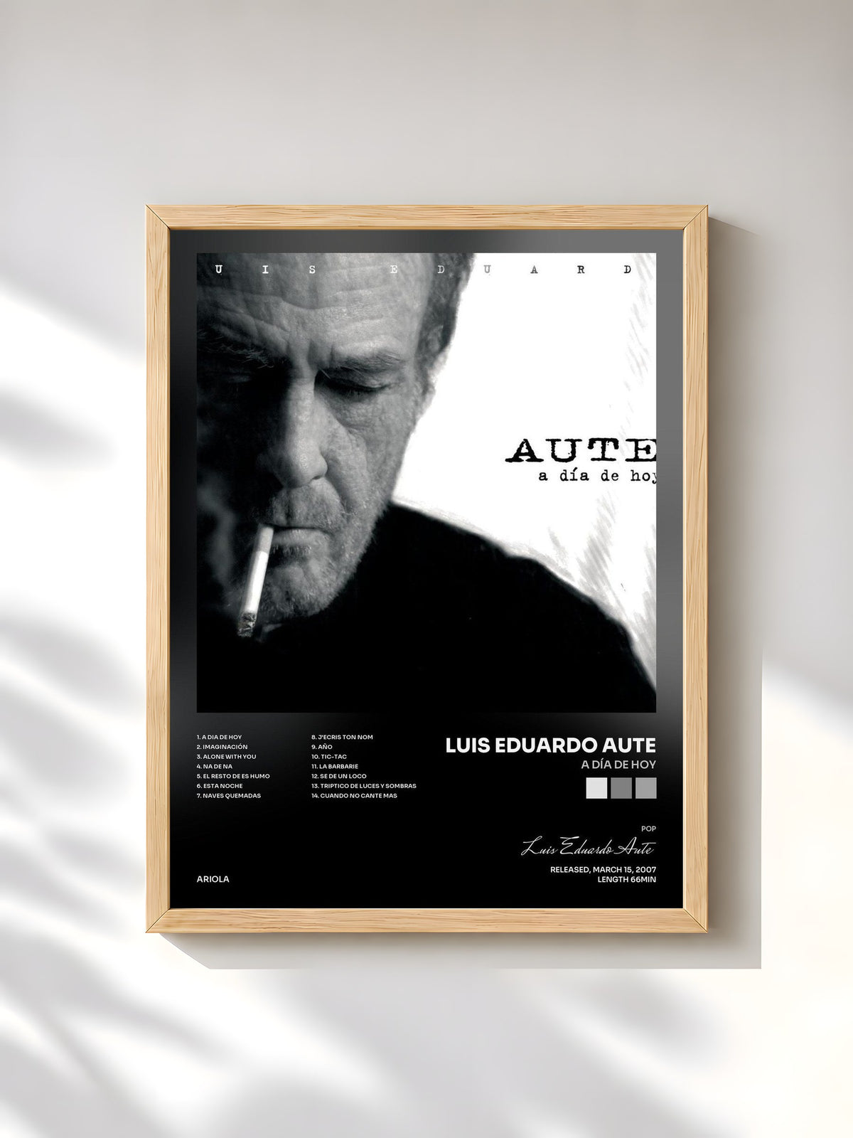 #bois Tableau de l'album A Día De Hoy de Luis Eduardo Aute, cadre en bois brut, imprimé et encadré en France