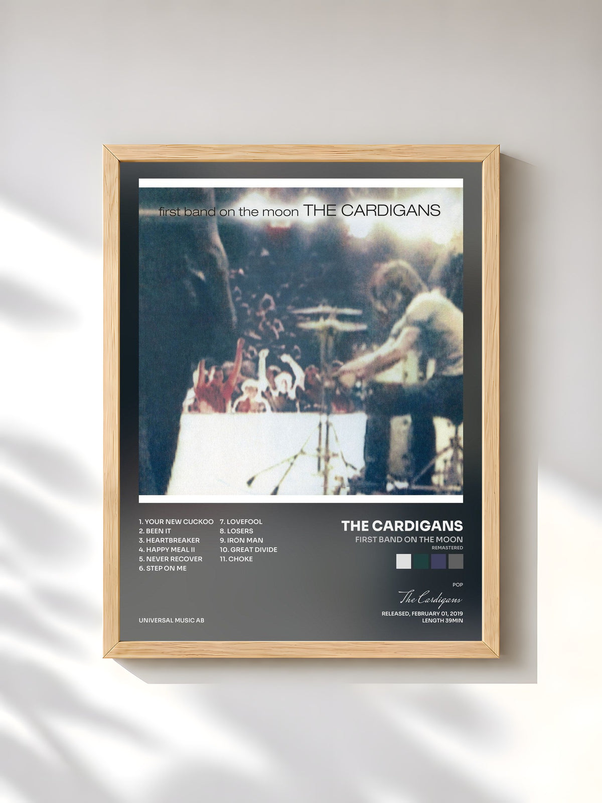 #bois Tableau de l'album First Band On The Moon (Remastered) de The Cardigans, cadre en bois brut, imprimé et encadré en France