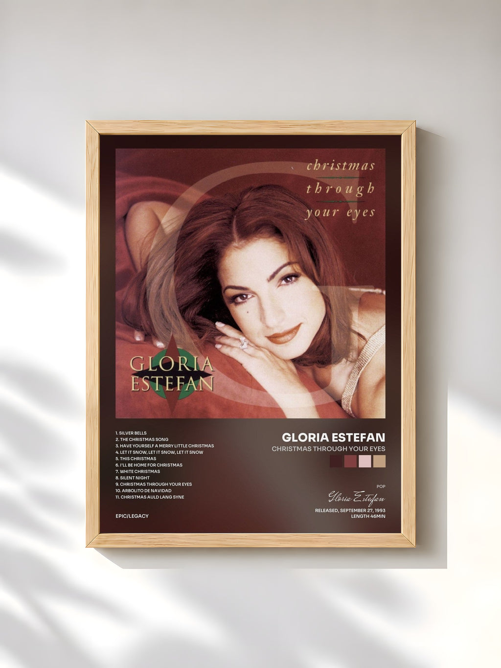 #bois Tableau de l'album Christmas Through Your Eyes de Gloria Estefan, cadre en bois brut, imprimé et encadré en France