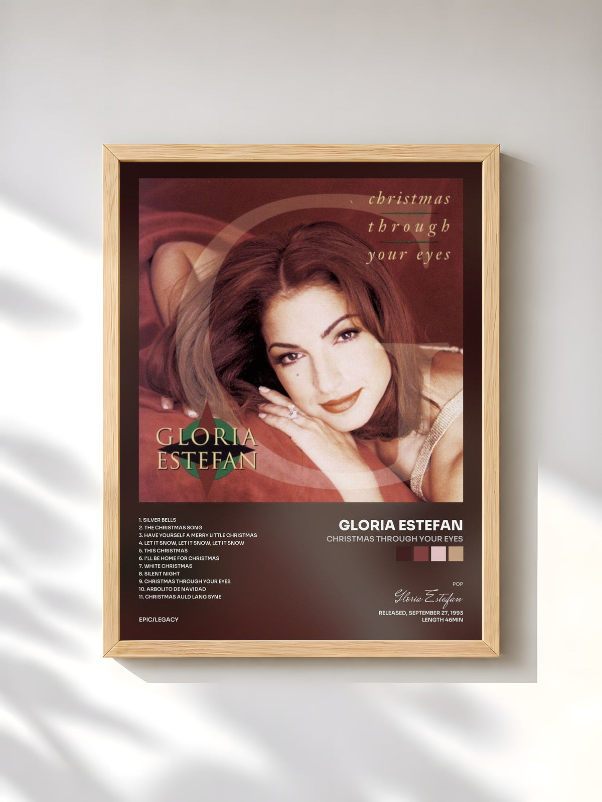 #bois Tableau de l'album Christmas Through Your Eyes de Gloria Estefan, cadre en bois brut, imprimé et encadré en France