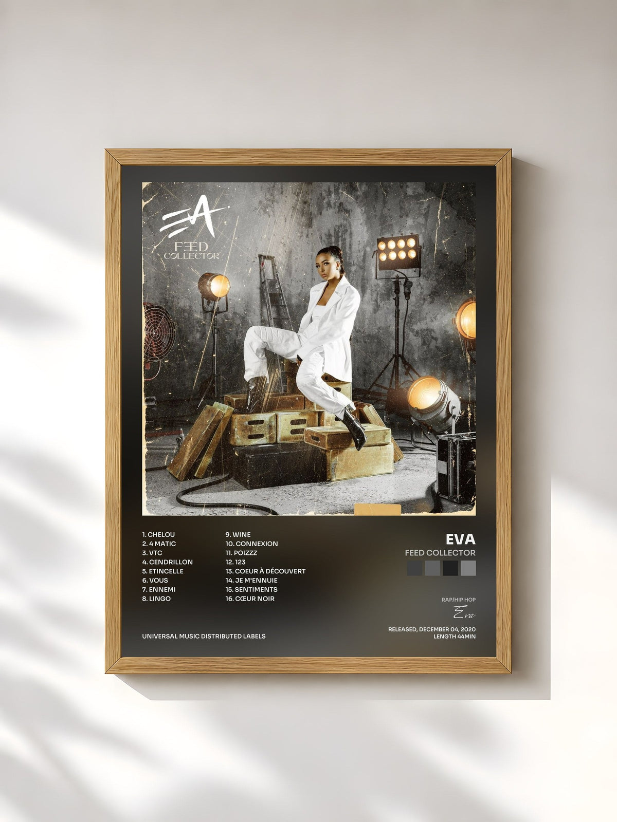#bois Tableau de l'album Feed Collector de Eva, cadre en bois brut, imprimé et encadré en France
