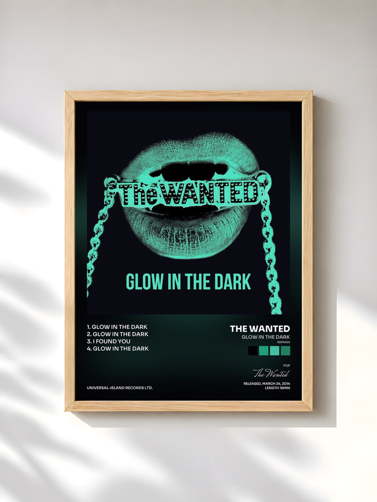 #bois Tableau de l'album Glow In The Dark (Remixes) de The Wanted, cadre en bois brut, imprimé et encadré en France
